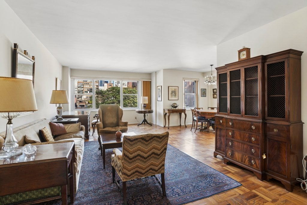 20 East 9th Street, Unit 10V photo 9