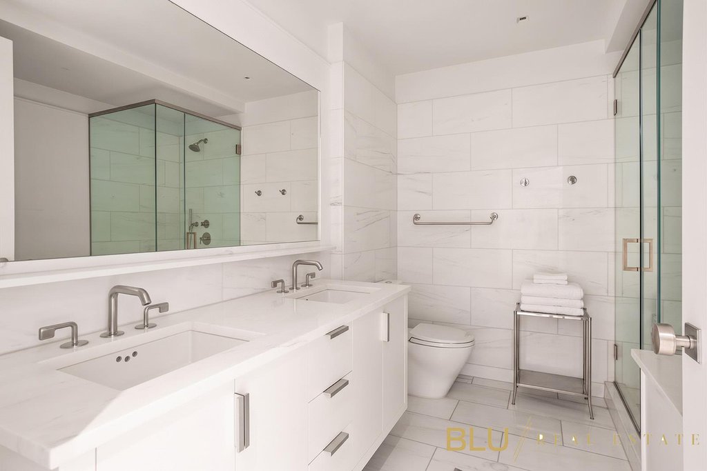 60 Riverside Boulevard, Unit 2901 photo 10