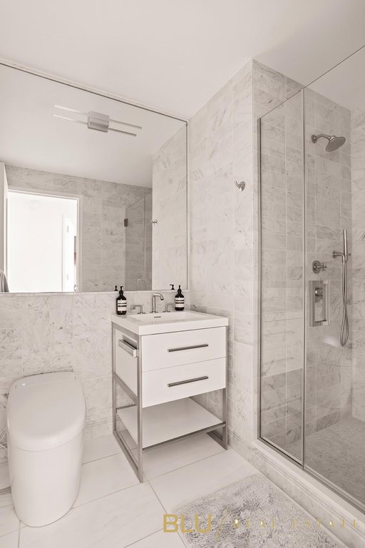 60 Riverside Boulevard, Unit 2901 photo 11