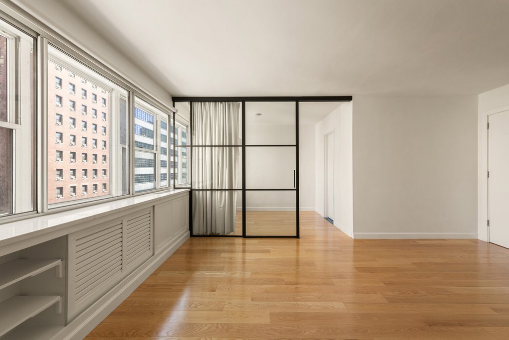 430 West 34th Street, Unit 7E photo 3