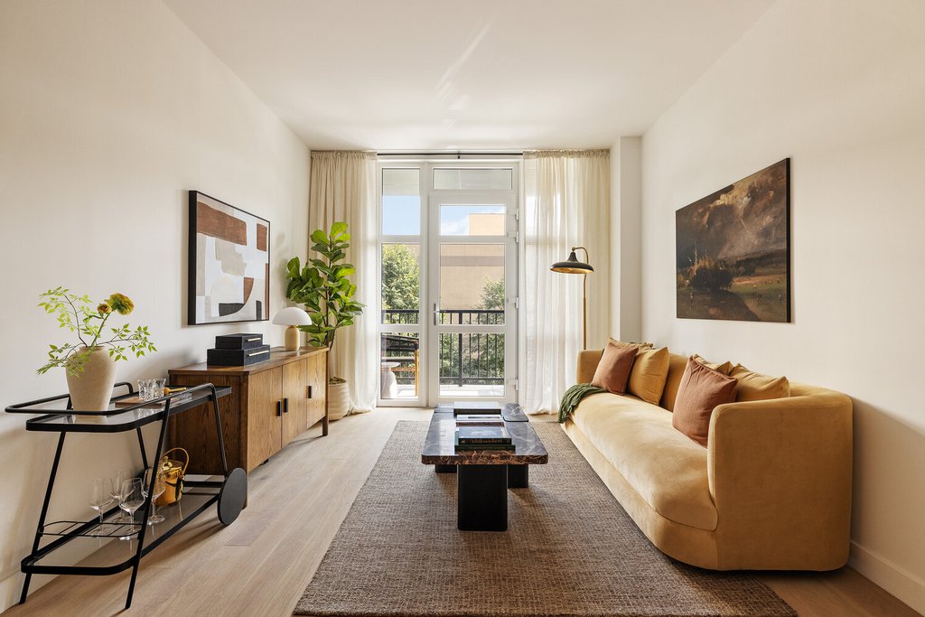 23 Ocean Parkway, Unit 1E