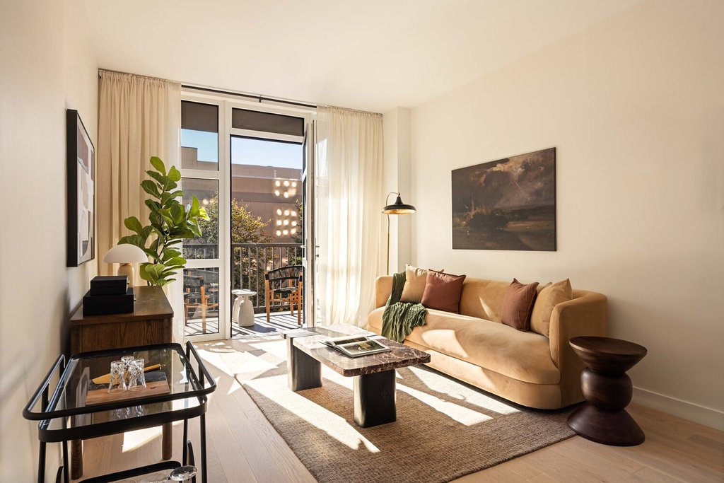 23 Ocean Parkway, Unit 3Q