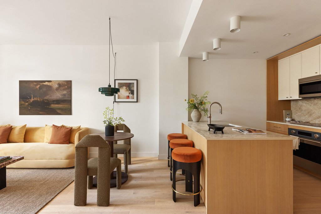 23 Ocean Parkway, Unit 4G photo 2