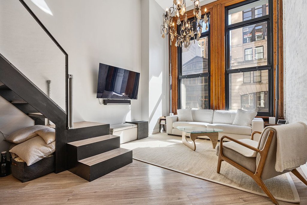 250 Mercer Street, Unit C205