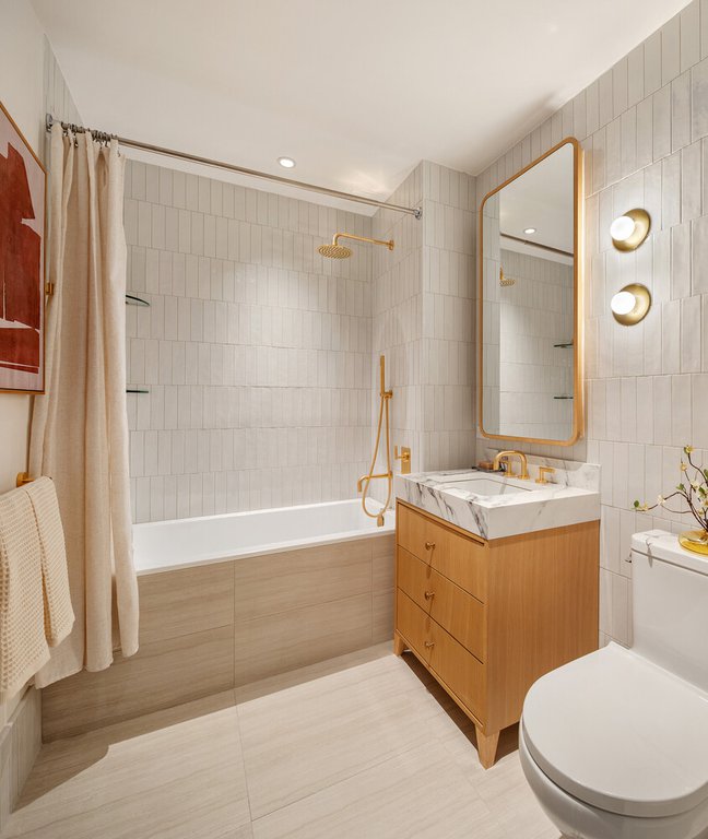 23 Ocean Parkway, Unit 8E photo 3