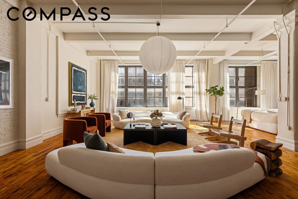 6 West 20th Street, Unit 7 photo 3