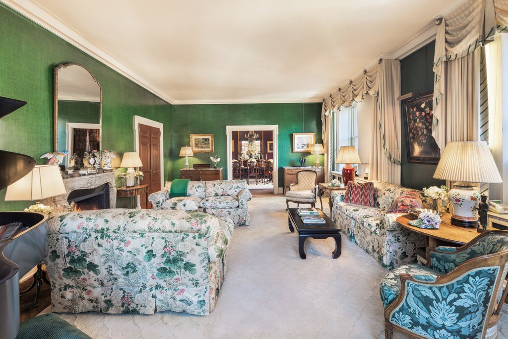 812 Park Avenue, Unit 11/12B photo 4
