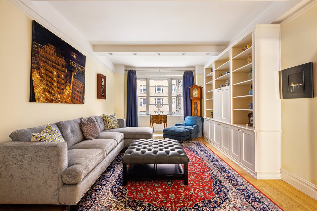 30 Fifth Avenue, Unit 7E