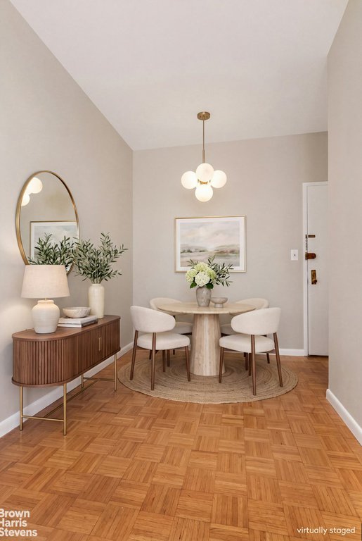 720 Greenwich Street, Unit 6N photo 3