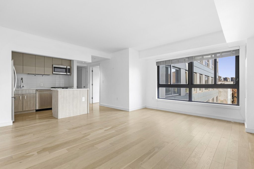 171 West 131st Street, Unit 519 photo 2
