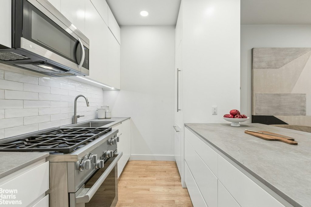 161 Remsen Street, Unit 2A photo 5