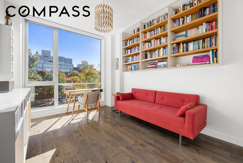 11-35 45th Avenue, Unit 3C photo 9