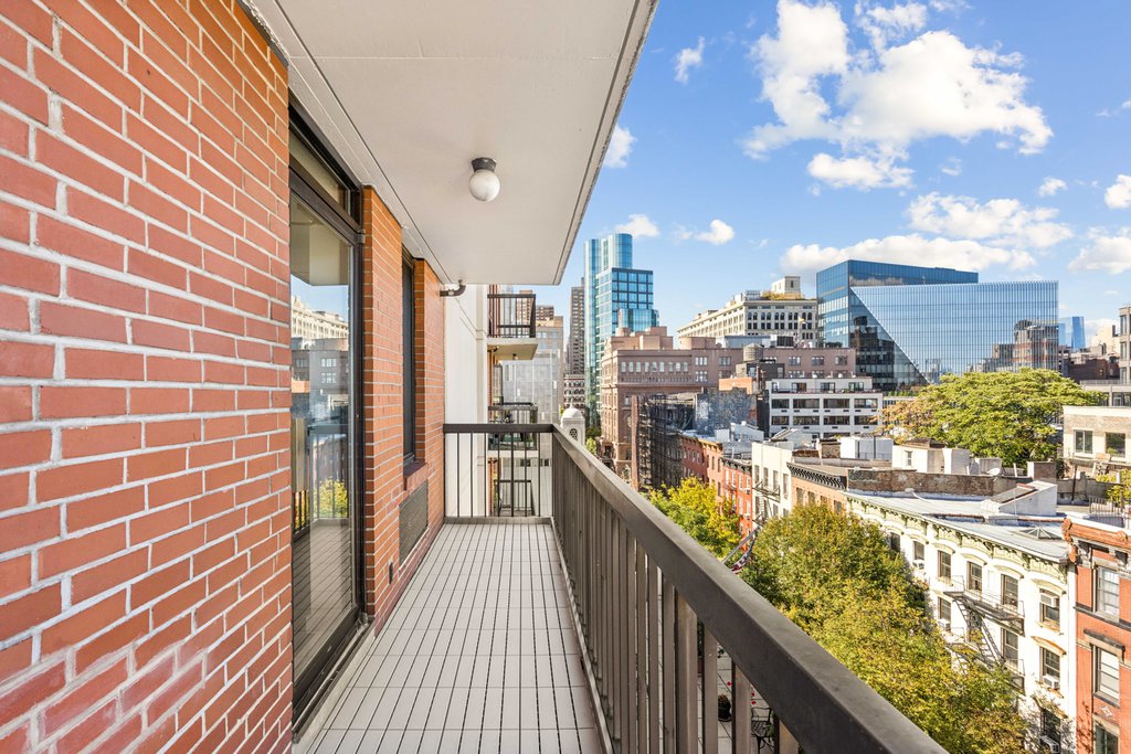 24 East 7th Street, Unit 9B photo 4