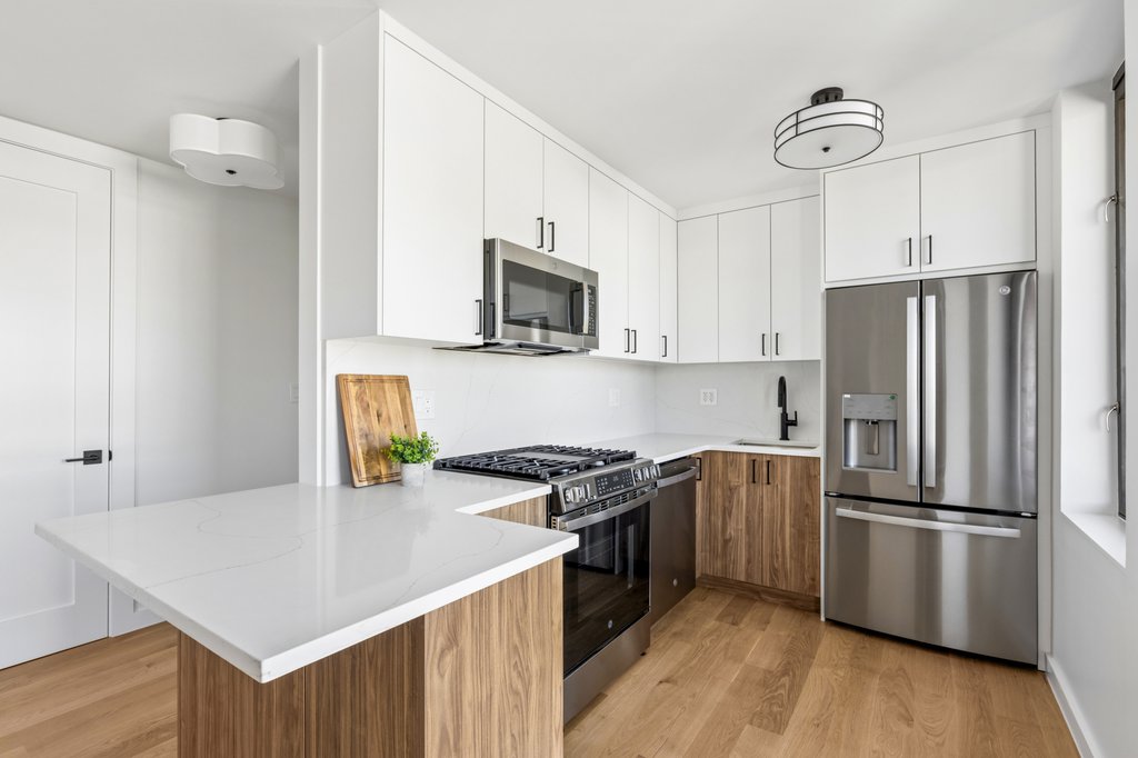 24 East 7th Street, Unit 9B photo 5