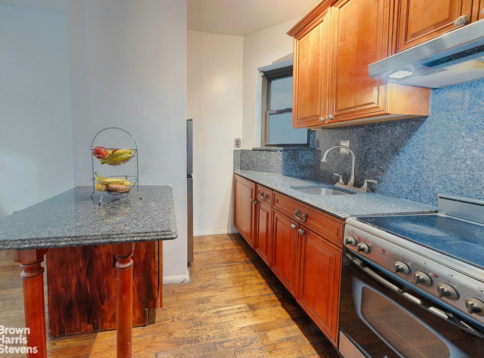 160 East 91st Street, Unit 6K photo 3