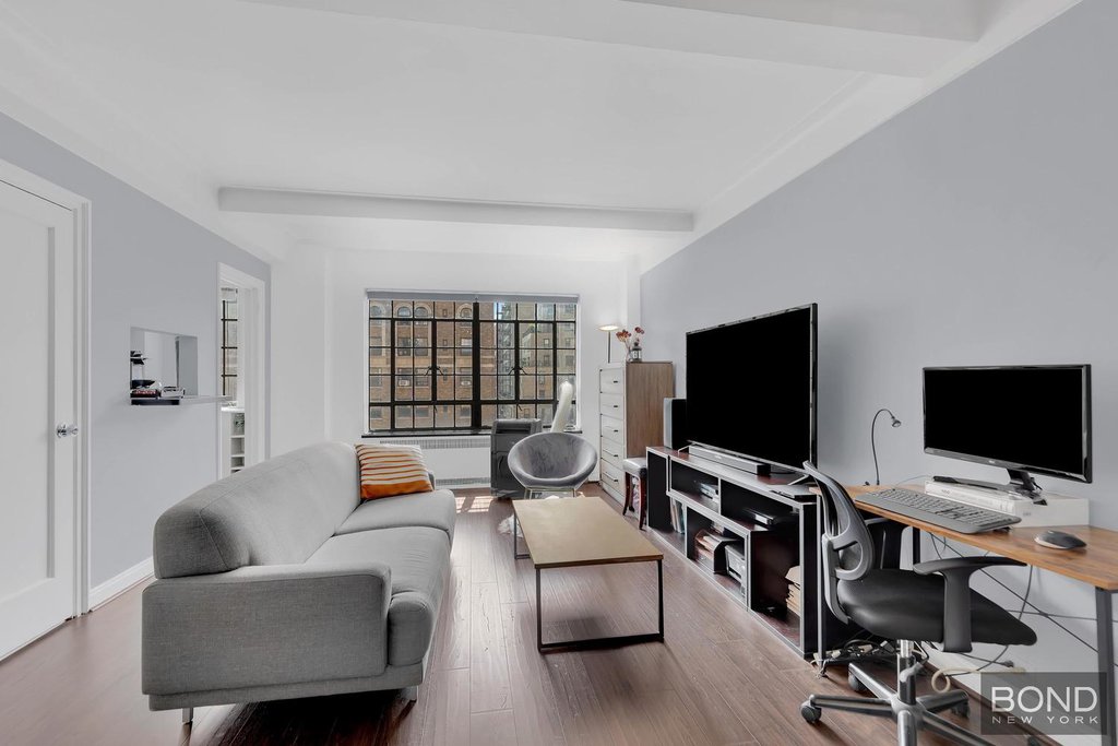 10 Park Avenue, Unit 14H photo 2