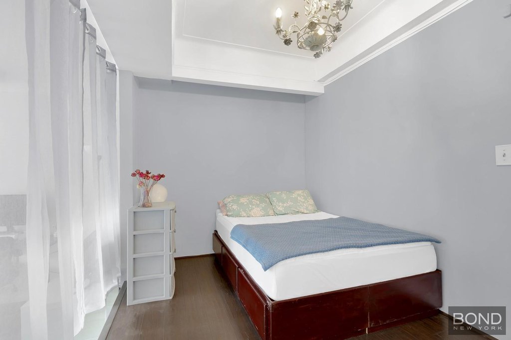 10 Park Avenue, Unit 14H photo 3