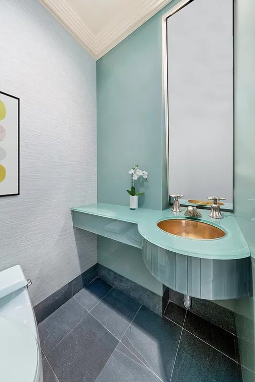 930 Fifth Avenue, Unit 16C photo 9