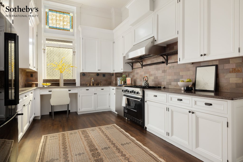 205 West 57th Street, Unit 7A photo 8