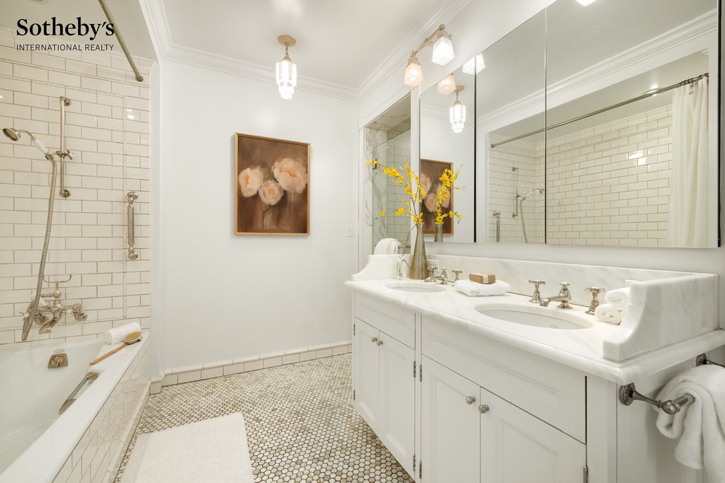 205 West 57th Street, Unit 7A photo 10
