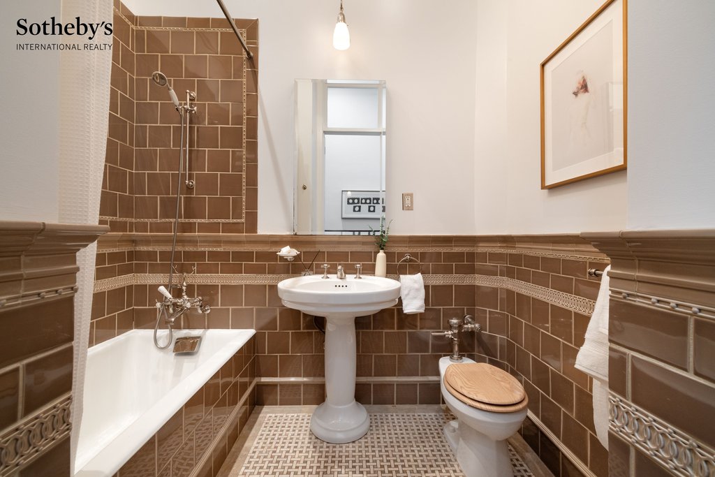205 West 57th Street, Unit 7A photo 12