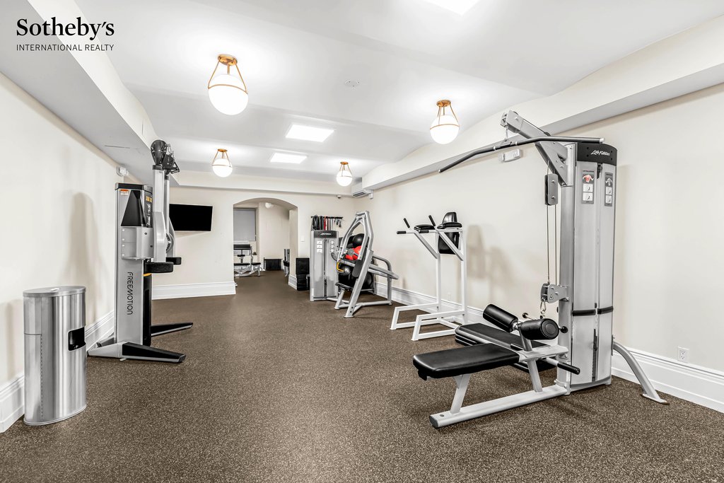 205 West 57th Street, Unit 7A photo 18