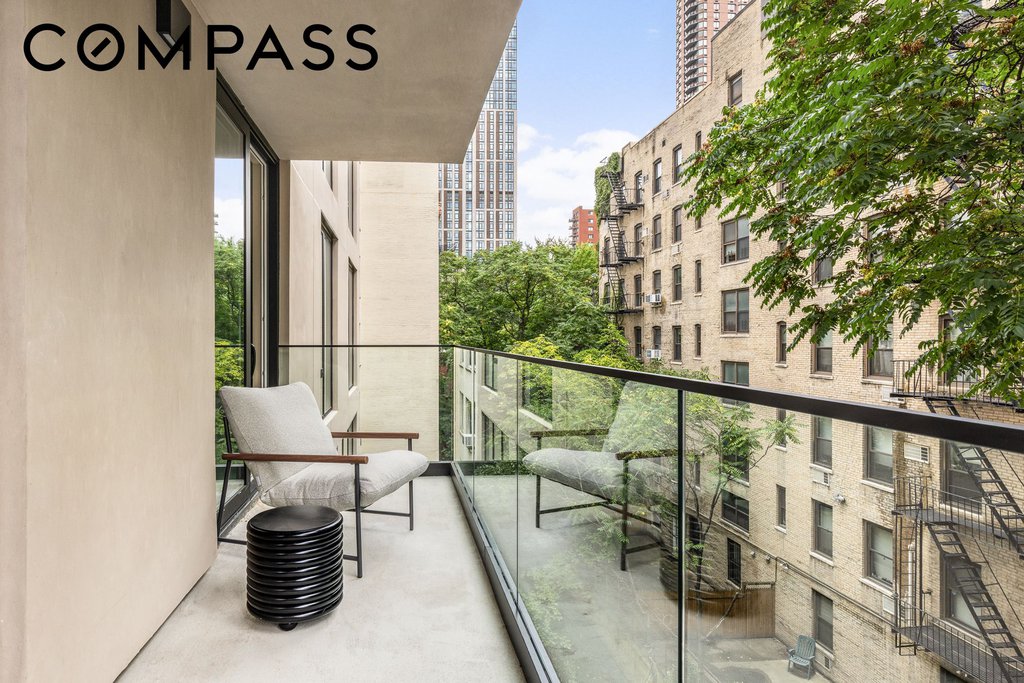 439 East 77th Street, Unit 4C photo 7