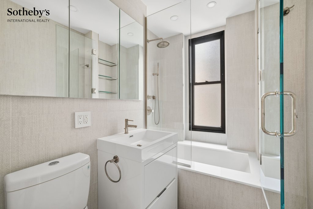 1049 Park Avenue, Unit 8C photo 10