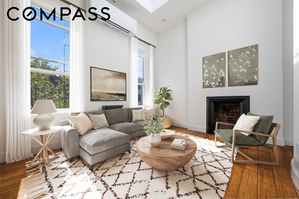252 Greene Avenue, Unit 4B