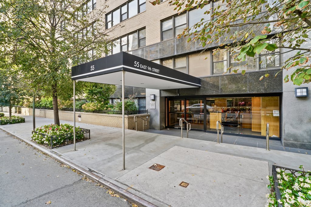 55 East 9th Street, Unit 2G photo 6