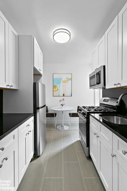 110-31 73rd Road, Unit 4D photo 8