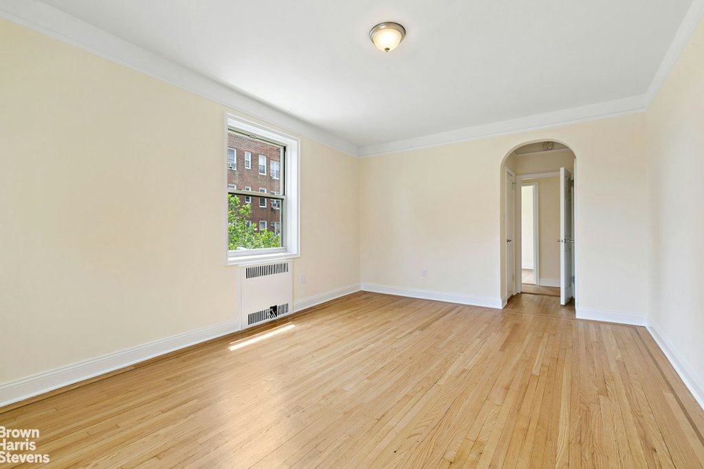 110-31 73rd Road, Unit 4D photo 12