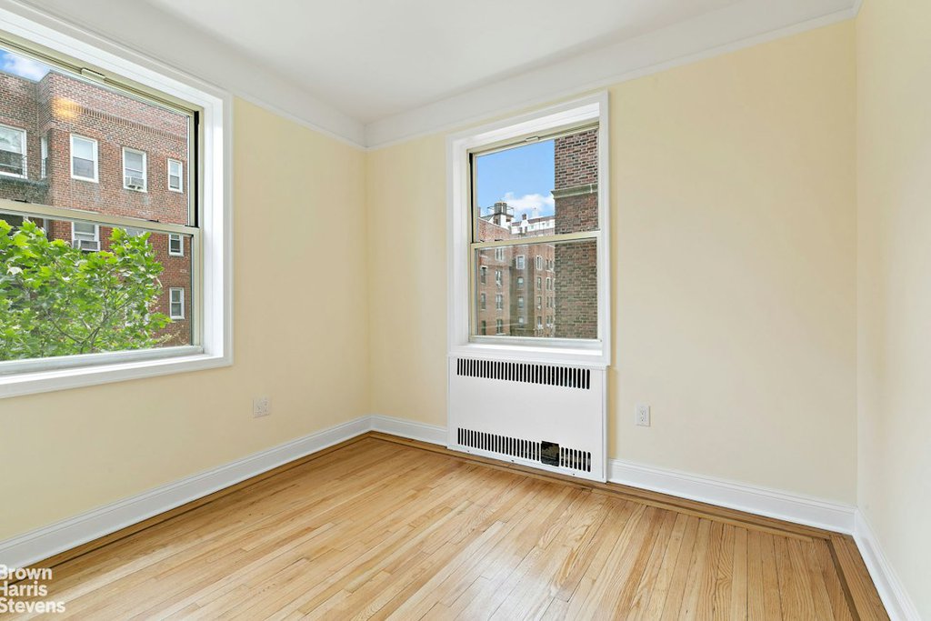 110-31 73rd Road, Unit 4D photo 16