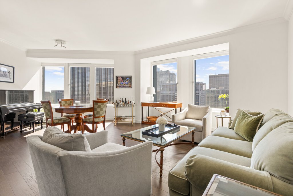 150 West 56th Street, Unit 5206