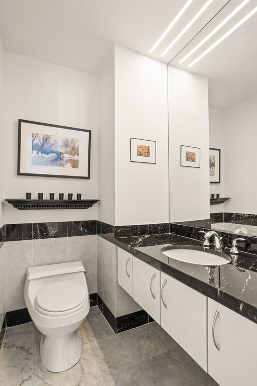 150 West 56th Street, Unit 5206 photo 11