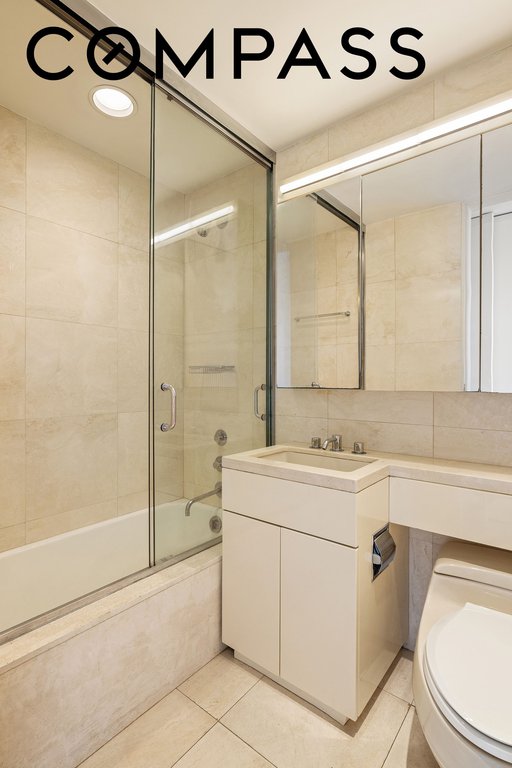 870 United Nations Plaza, Unit 28D/E photo 40