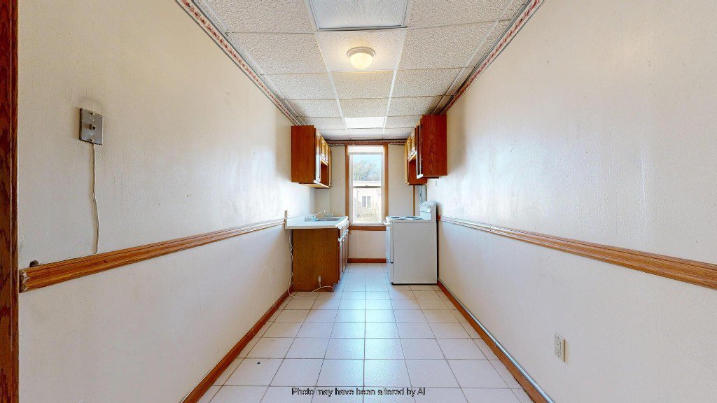 2058 Coyle Street – For Sale photo 13