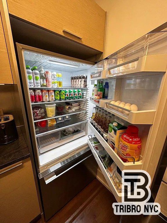 350 West 42nd Street, Unit 1A photo 11