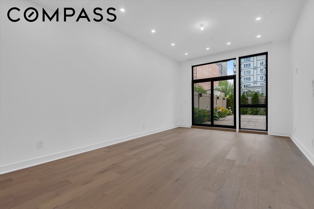 145 Conselyea Street, Unit A photo 4
