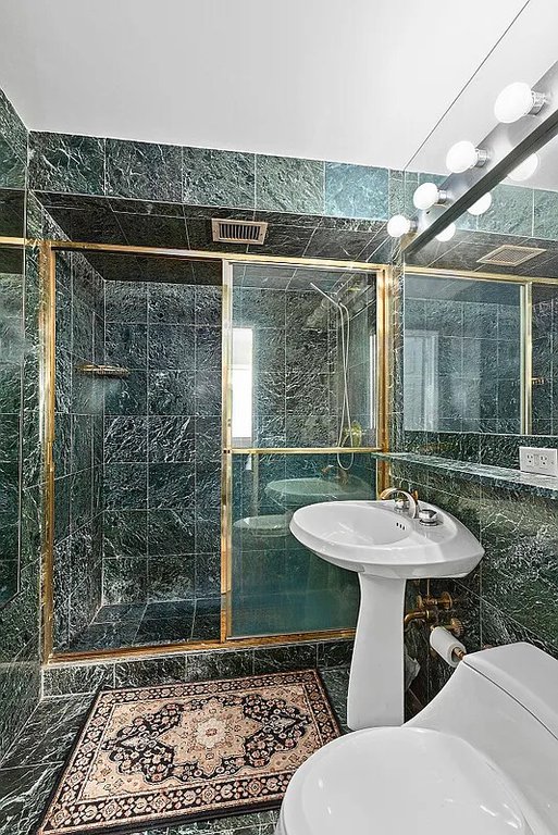 205 East 63rd Street, Unit 17A photo 7
