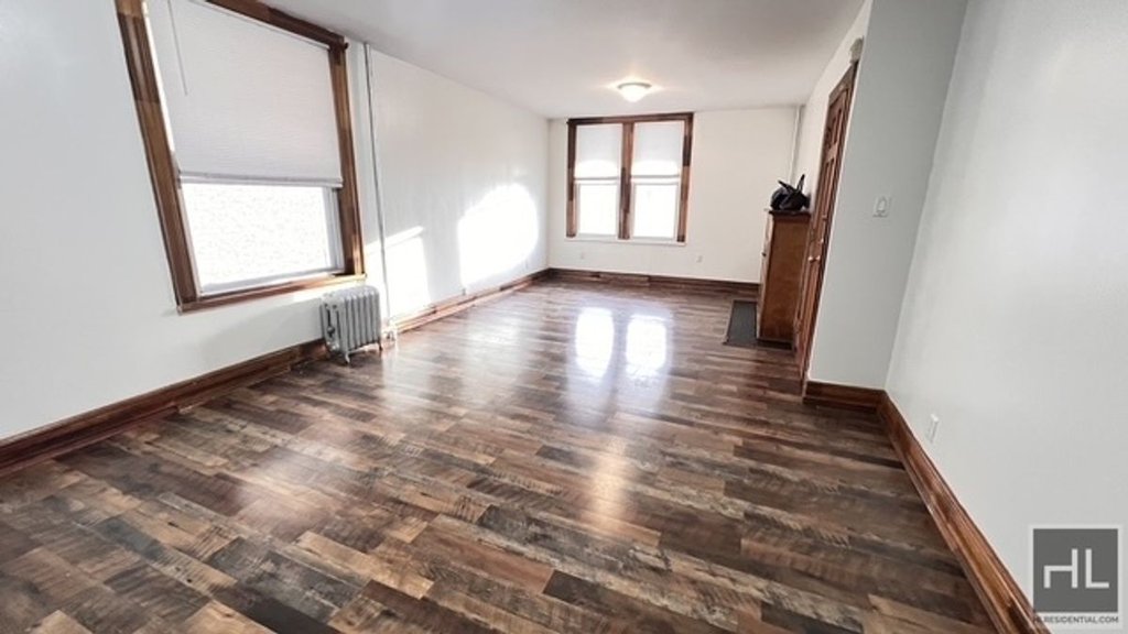 1269 Remsen Avenue, Unit 1 photo 5