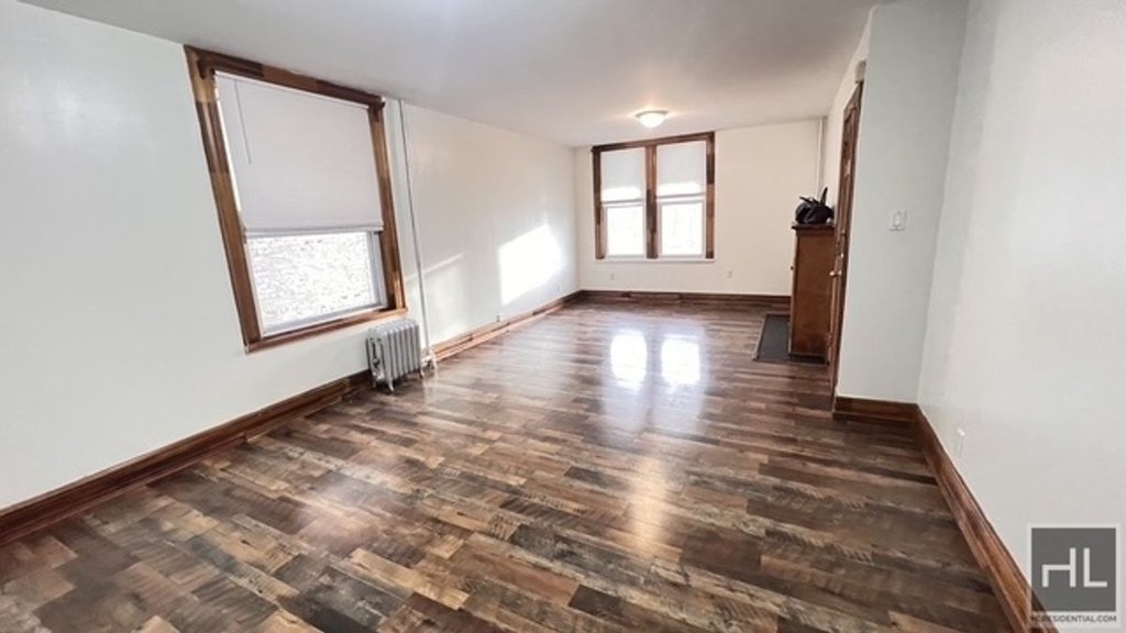 1269 Remsen Avenue, Unit 1 photo 6