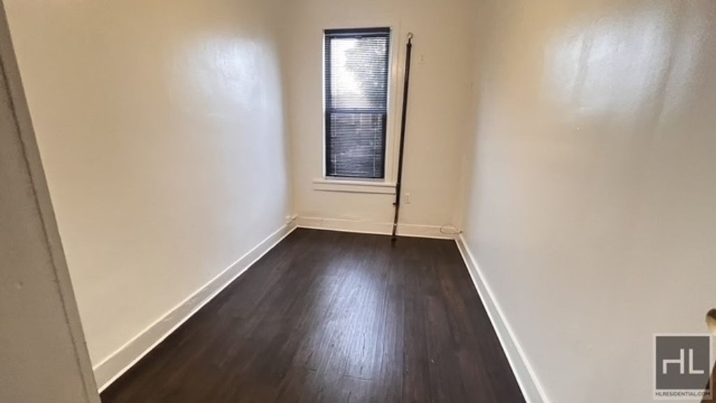 1269 Remsen Avenue, Unit 1 photo 10