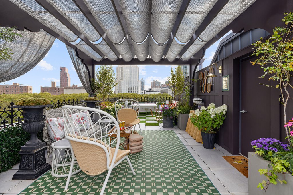1 Monroe Place – For Sale photo 23