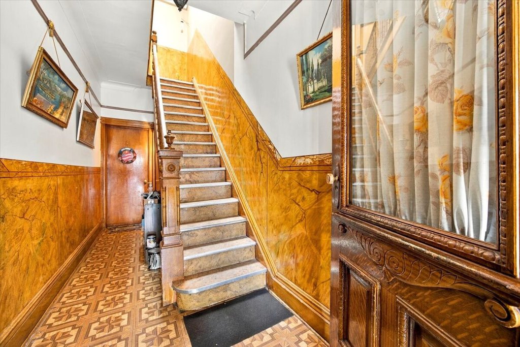 125 Shepherd Avenue – For Sale photo 11