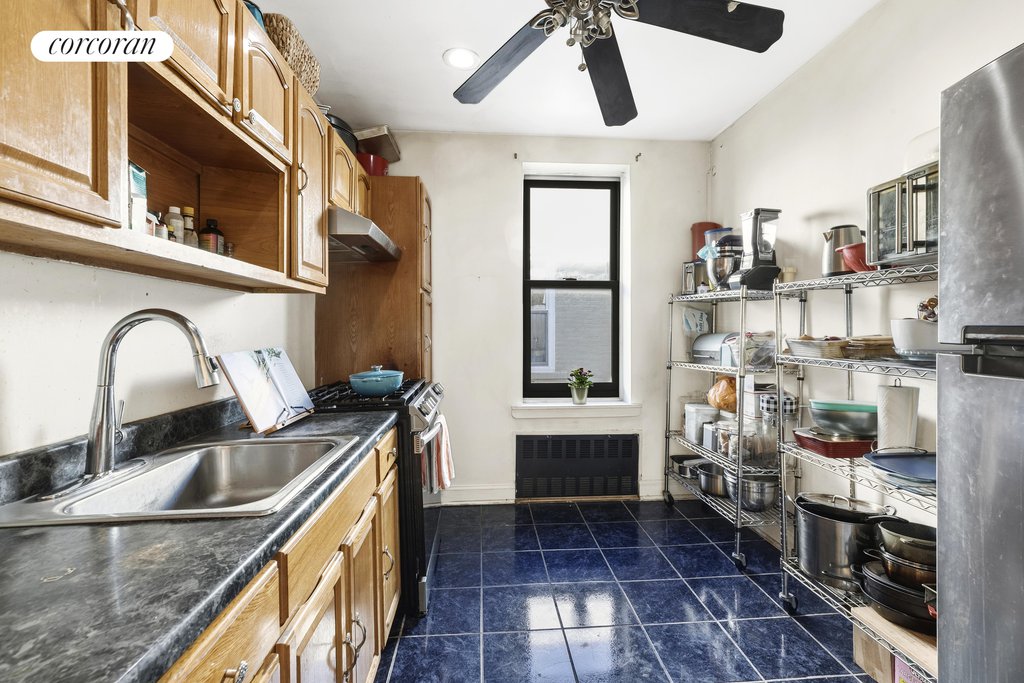 1108 Winthrop Street, Unit MULTIFAM photo 3