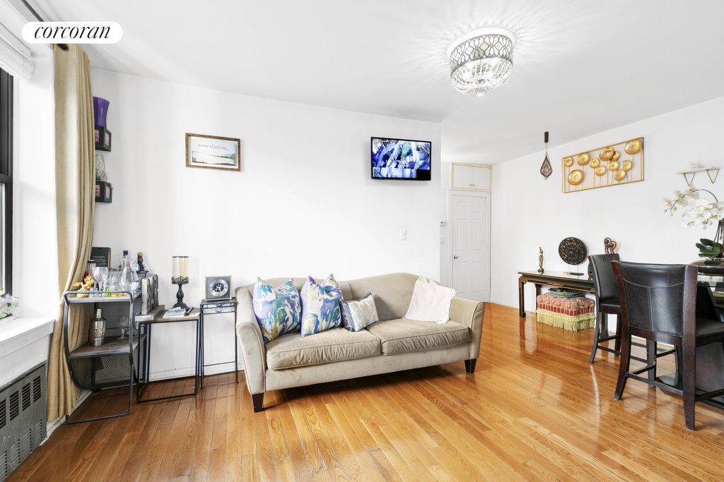 1108 Winthrop Street, Unit MULTIFAM photo 6