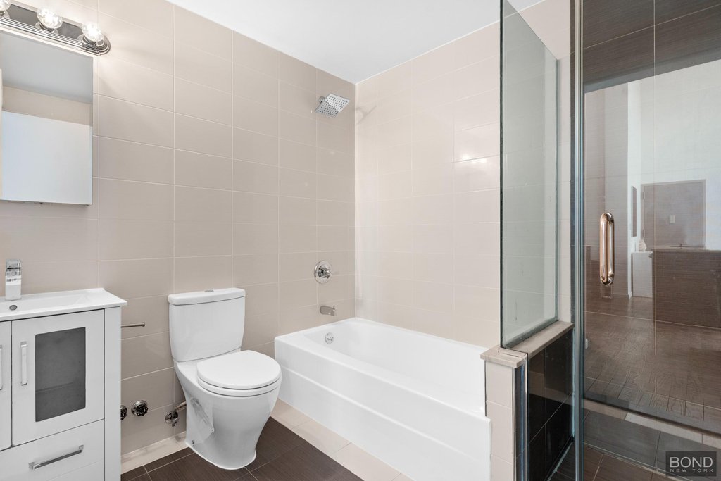 117 Kingsland AVENUE, Unit 3B photo 6