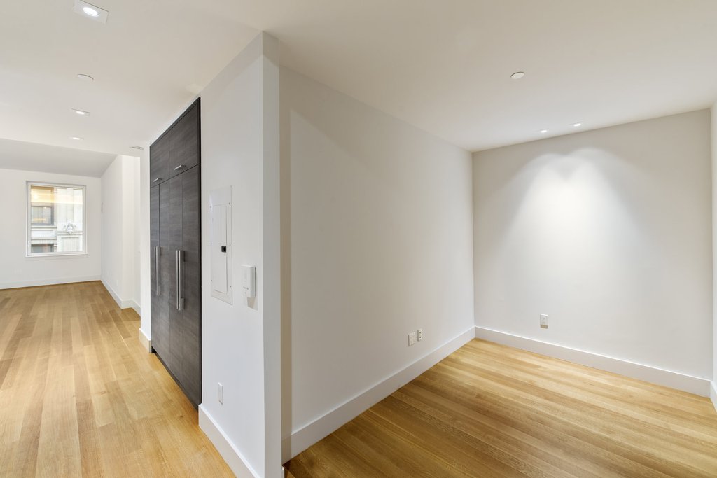 101 Leonard Street, Unit 8D photo 5