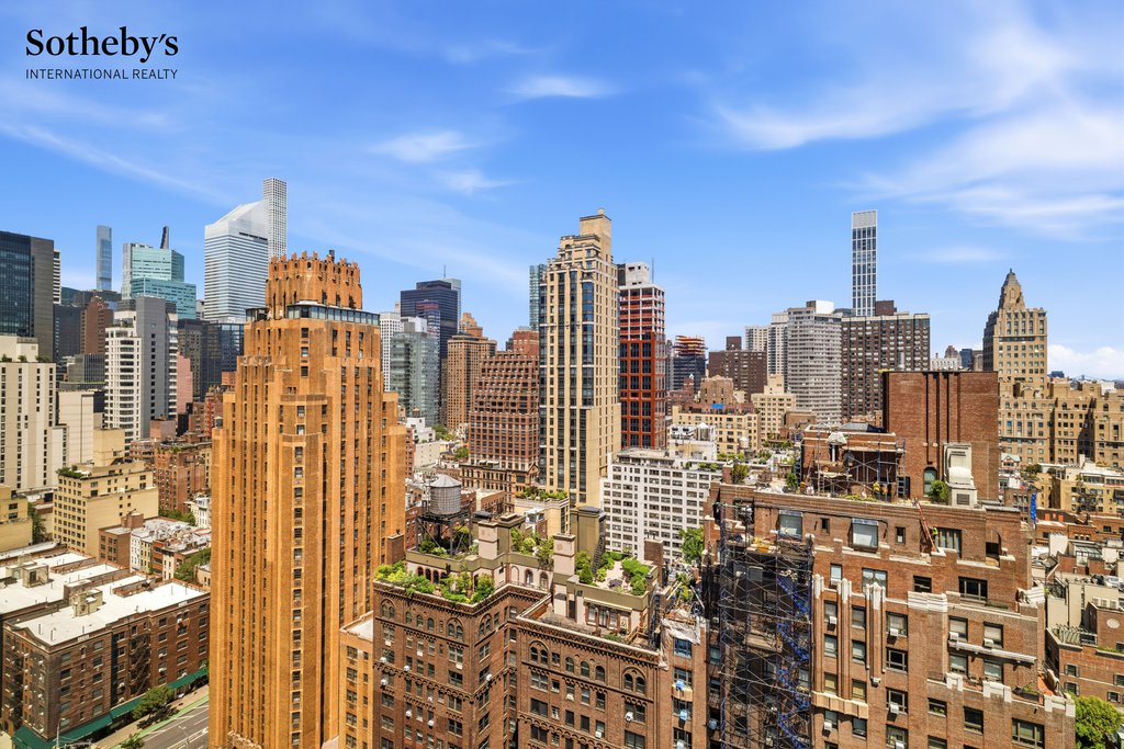 870 United Nations Plaza, Unit 23B photo 16